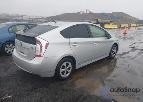 2012 Toyota Prius Two z USA, uszkodzony, nr VIN JTDKN3DU0C5440669